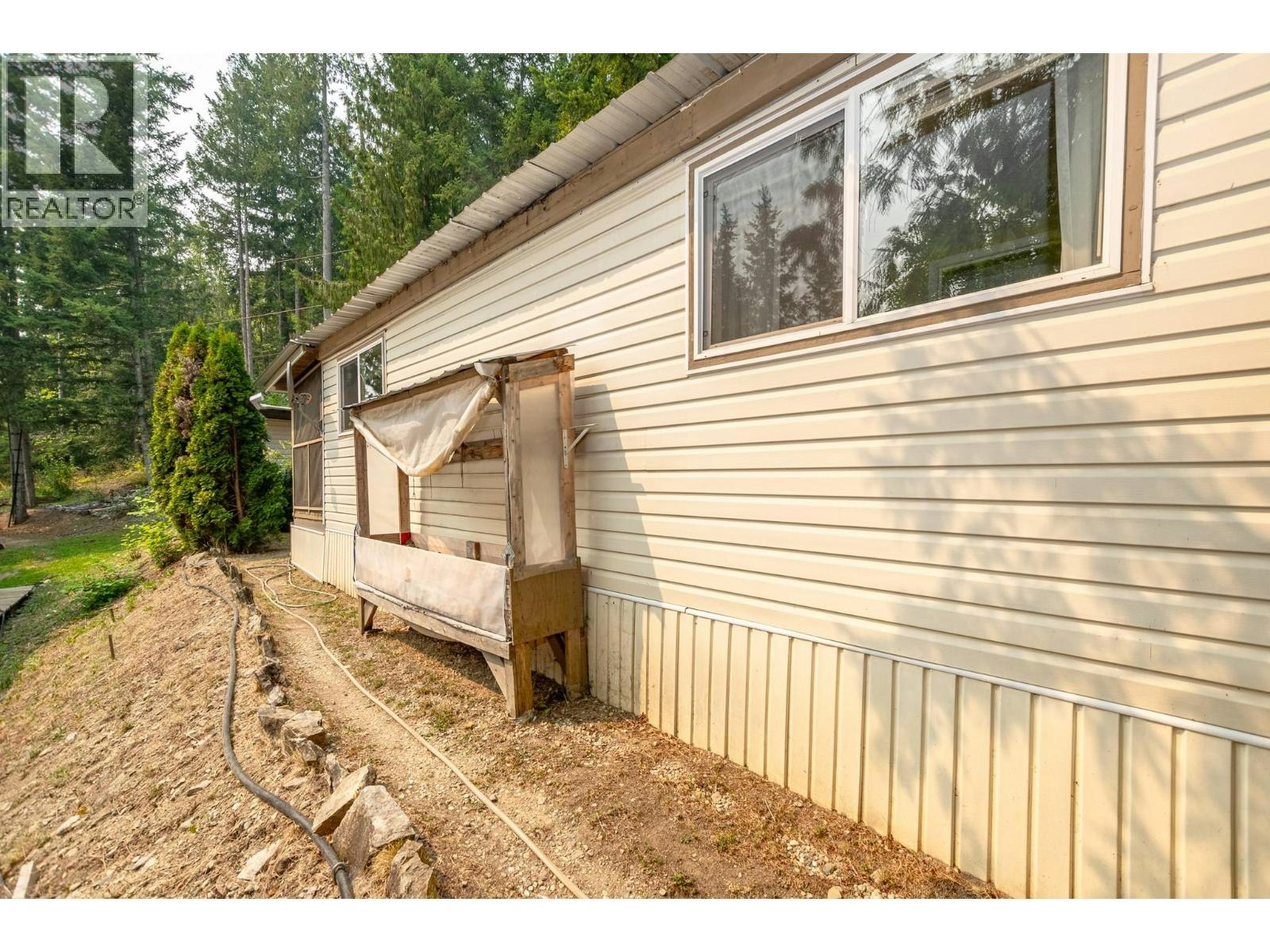 8-2036 Solsqua Sicamous Road, Sicamous, BC, V0E 2V4 - 35