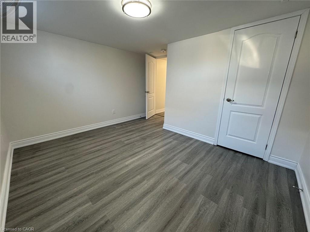 Lower-15 Pinecrest Drive, Kitchener, ON, N2A 2G7 - 7