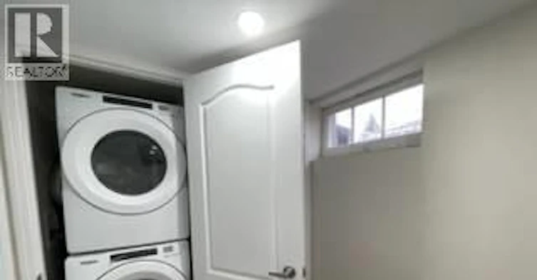 Lower-15 Pinecrest Drive, Kitchener, ON, N2A 2G7 - 5