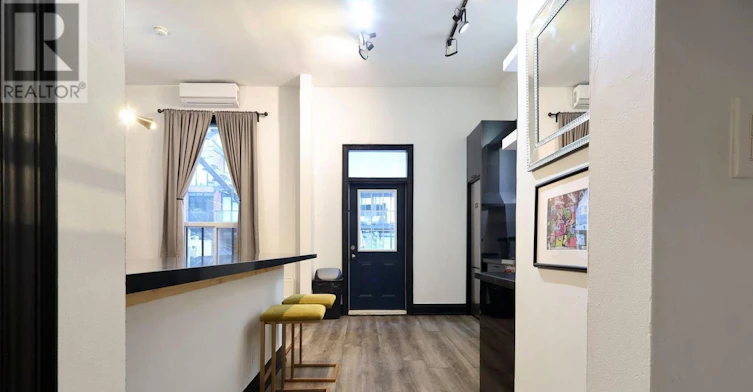 2-631 Queen Street W, Toronto, ON, M5V 2B7 - 8