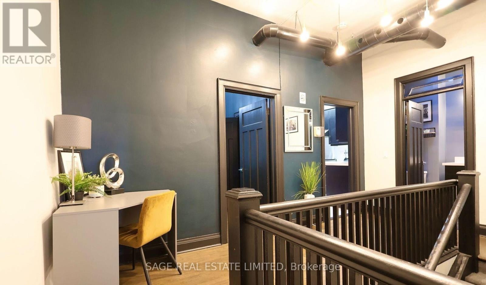 3-631 Queen Street W, Toronto, ON, M5V 2B7 - 5