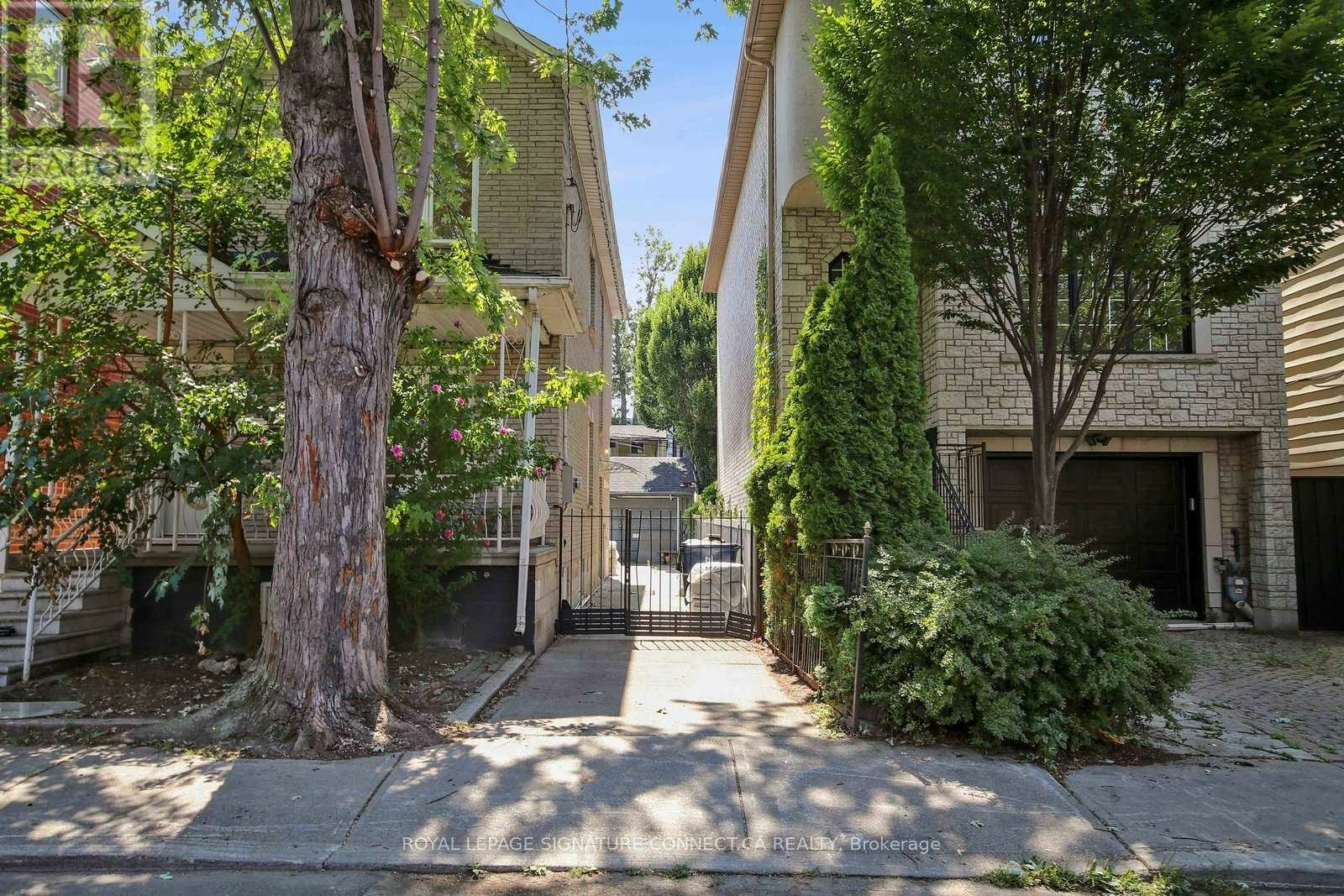 MAIN-19 Mitchell Avenue, Toronto, ON, M6J 1C1 - 21