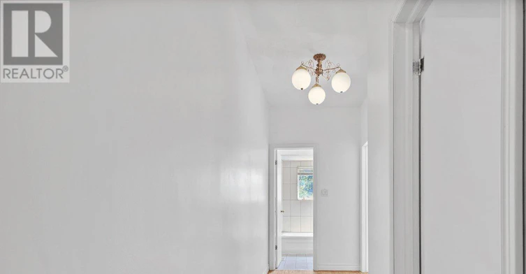 MAIN-19 Mitchell Avenue, Toronto, ON, M6J 1C1 - 18