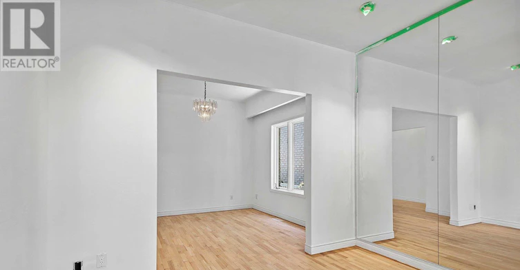 MAIN-19 Mitchell Avenue, Toronto, ON, M6J 1C1 - 6