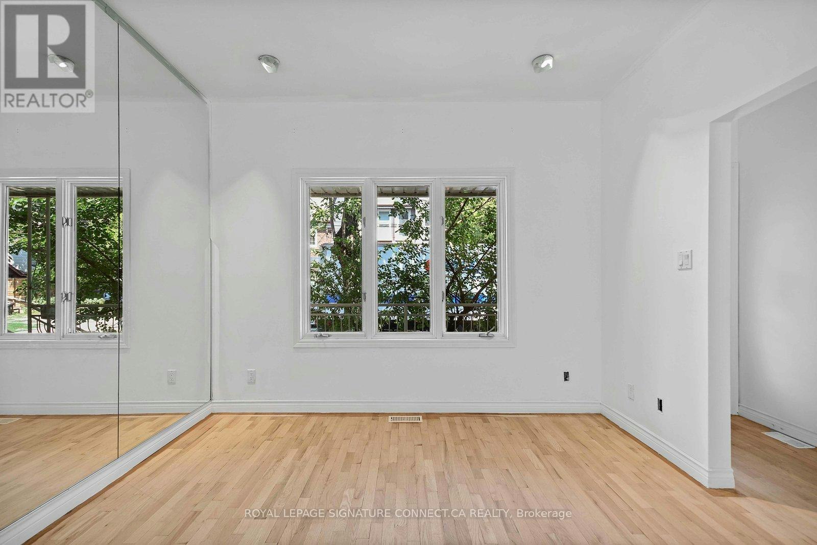MAIN-19 Mitchell Avenue, Toronto, ON, M6J 1C1 - 4