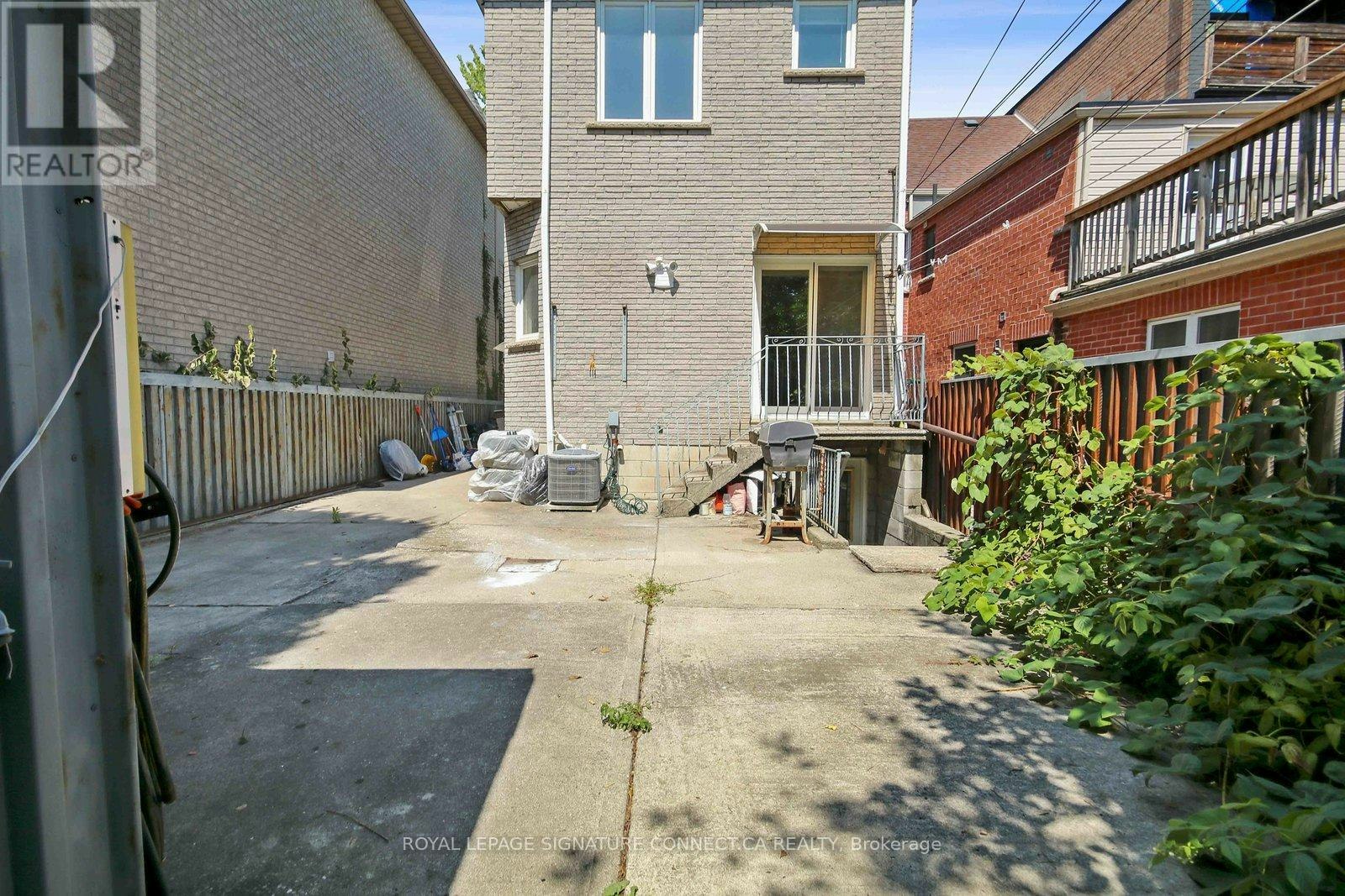 MAIN-19 Mitchell Avenue, Toronto, ON, M6J 1C1 - 22