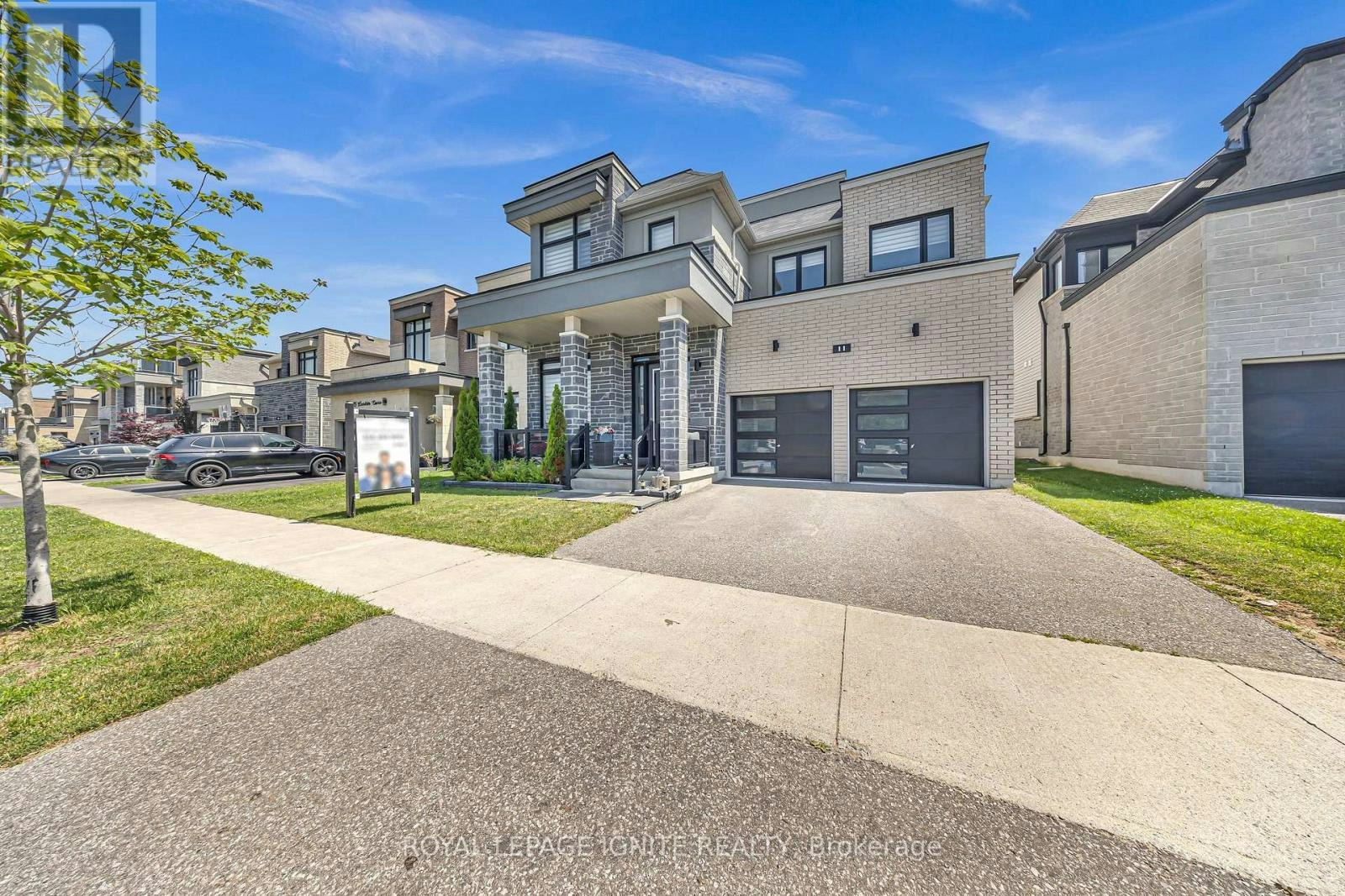 11 Larkin Lane, Clarington, ON, L1C 4A7