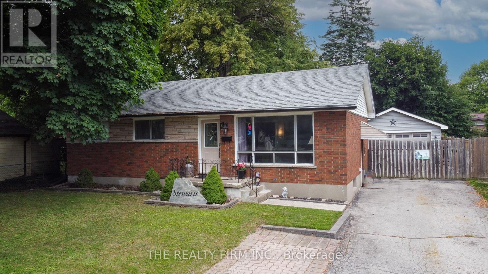 82 Langton Road, London, ON, N5V 2M1