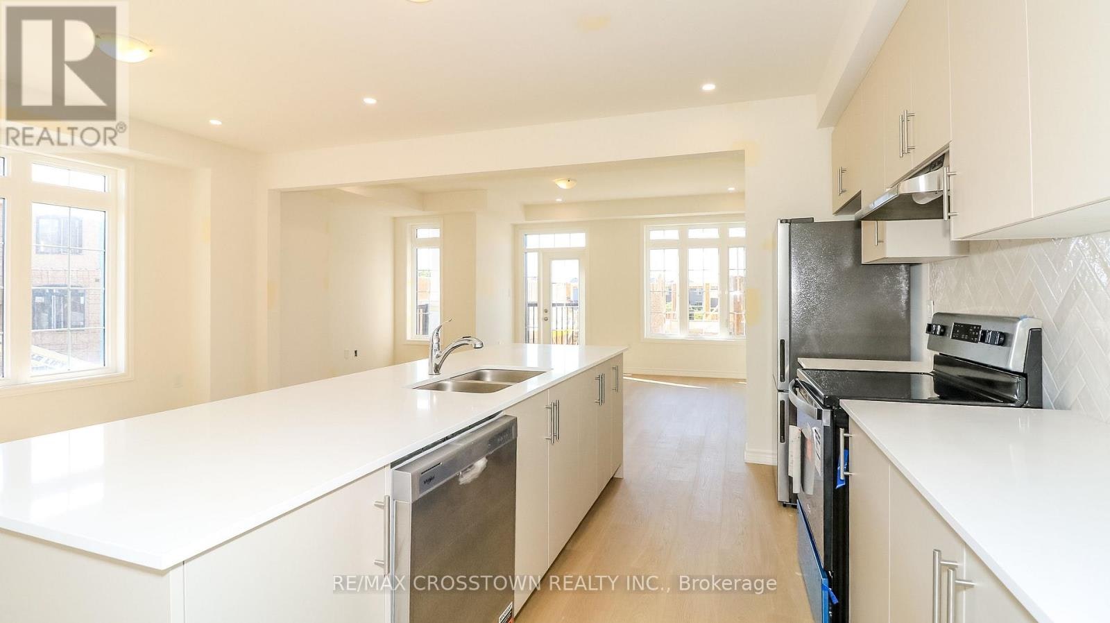 32-1985 Matteer Court, Innisfil, ON, L9S 0V2 - 12