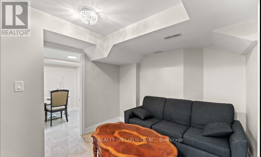 BSMNT-88 Showboat Crescent, Brampton, ON, L6V 4R4 - 10