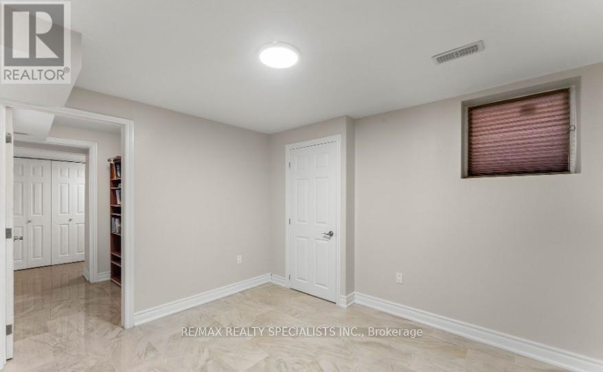 BSMNT-88 Showboat Crescent, Brampton, ON, L6V 4R4 - 4