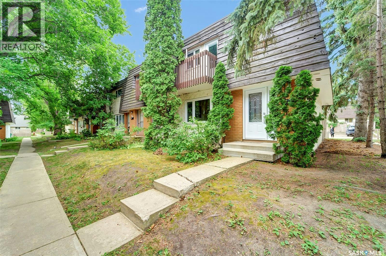 43-120 Acadia Drive, Saskatoon, SK, S7H 3V2