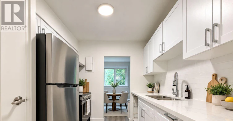 308-227 Cathcart Street, London, ON - 2