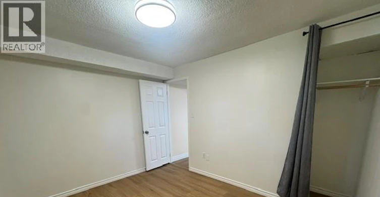 Lower-182 Lynnbrook Crescent, Waterloo, ON, N2L 4X3 - 5