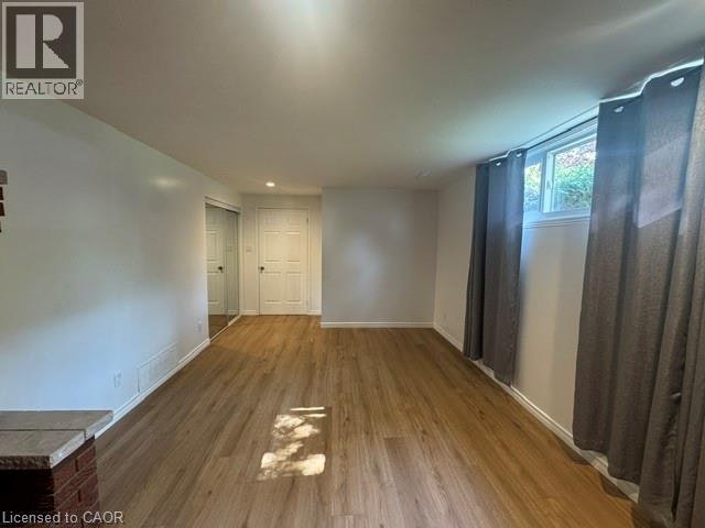 Lower-182 Lynnbrook Crescent, Waterloo, ON, N2L 4X3 - 10