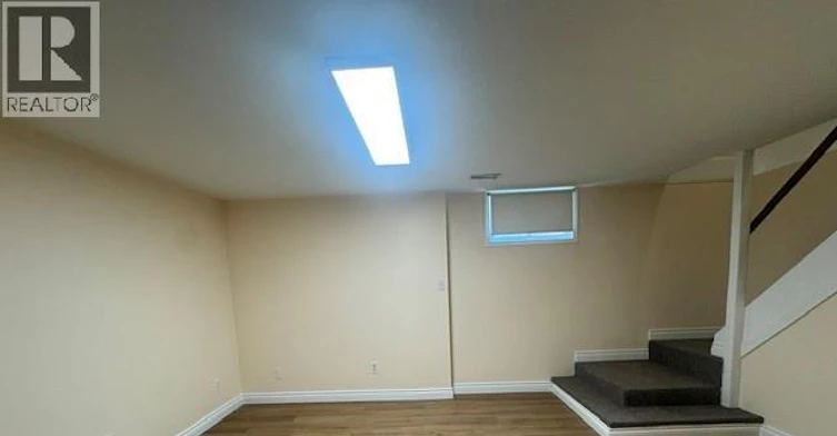 Lower-182 Lynnbrook Crescent, Waterloo, ON, N2L 4X3 - 4