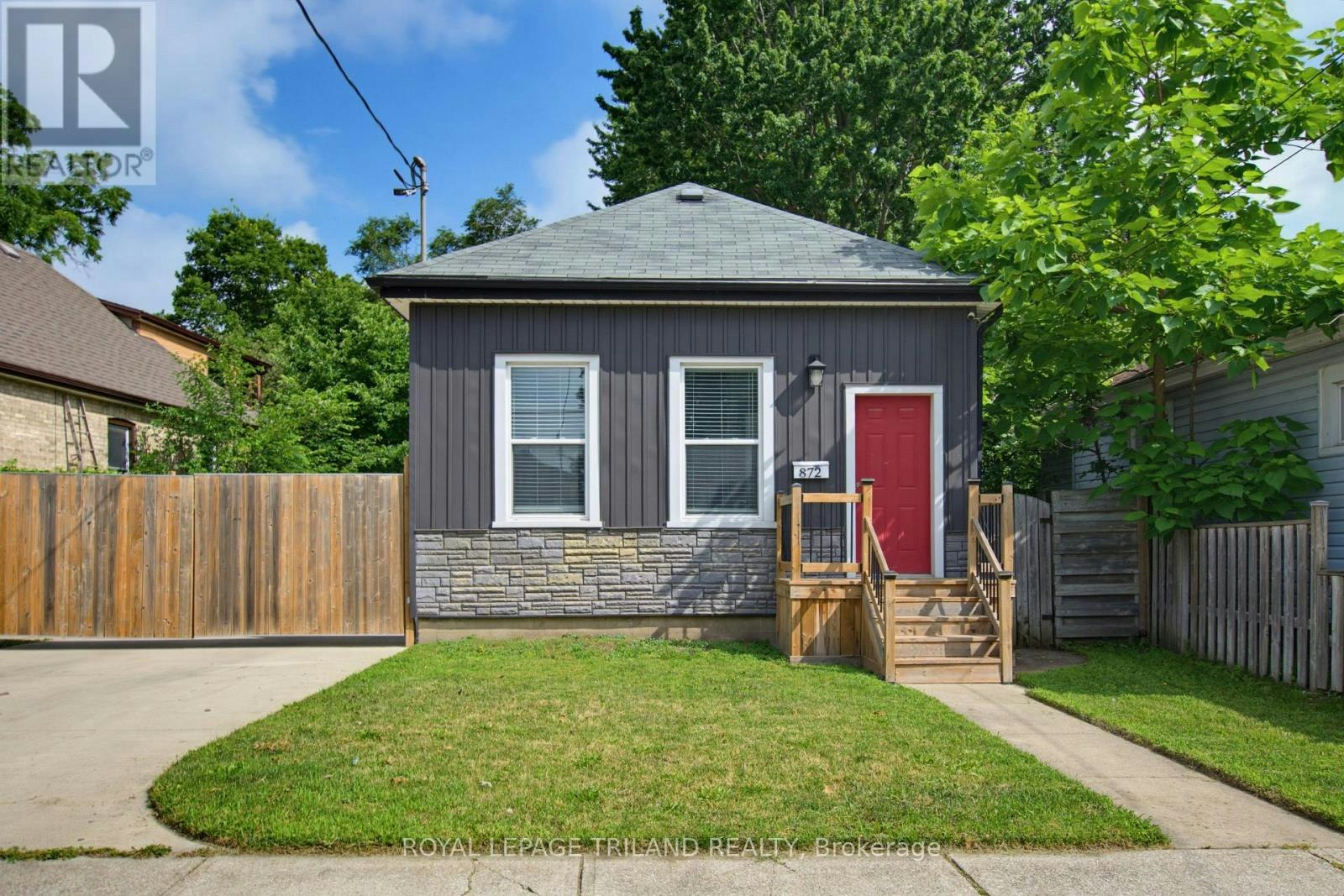 872 Stedwell Street, London, ON, N5Z 1L8