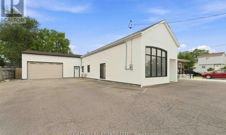114 Chetwood Street