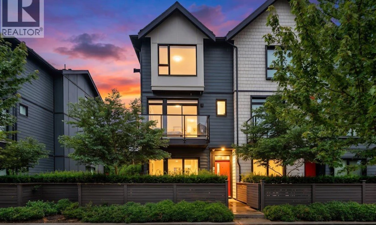 105-4662 Hemlock Way