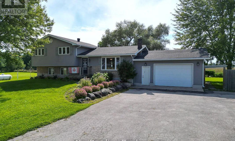3595 Bruce 3 Road