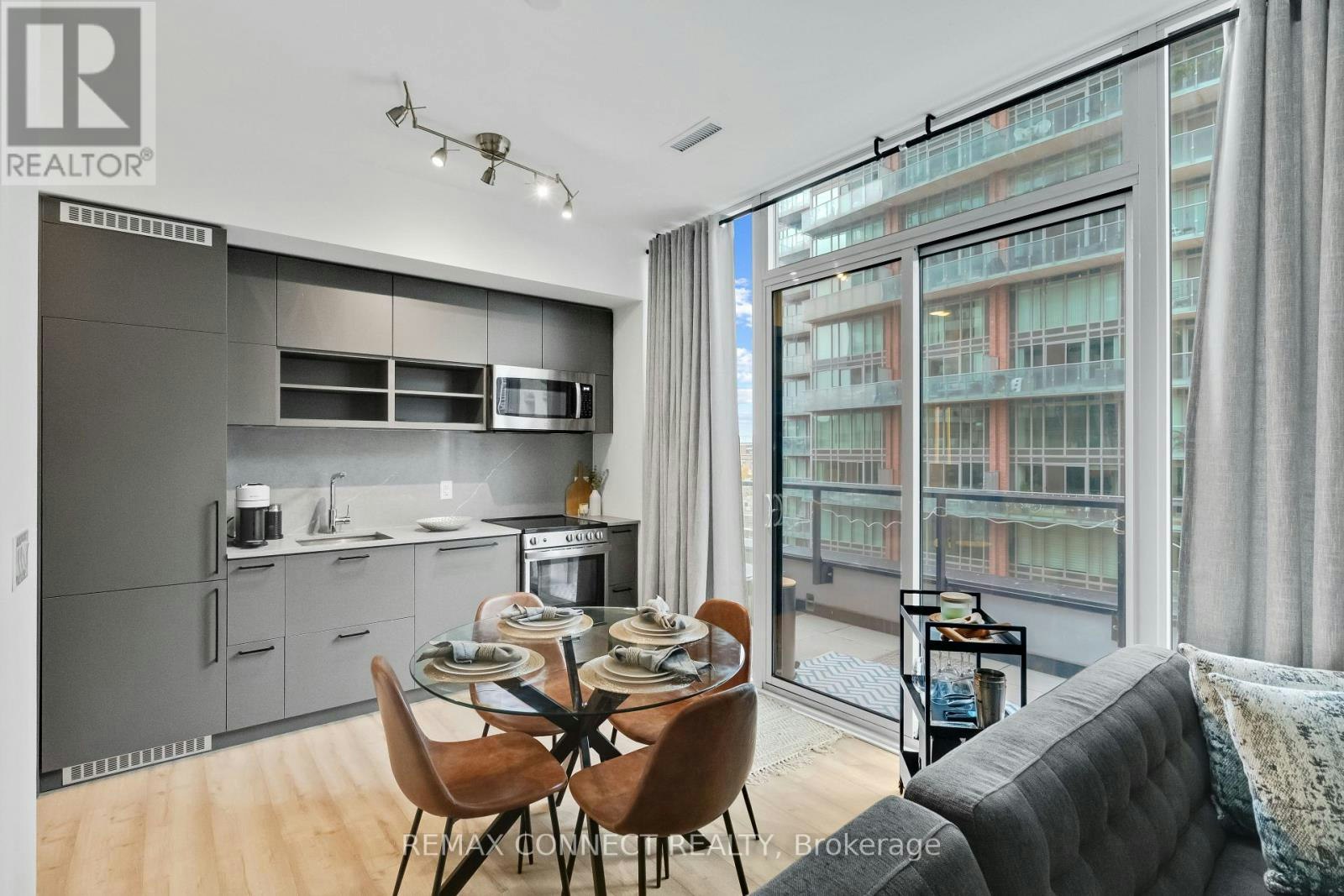 714-135 Liberty Street EAST, Toronto, ON, M6K 0G7 - 8