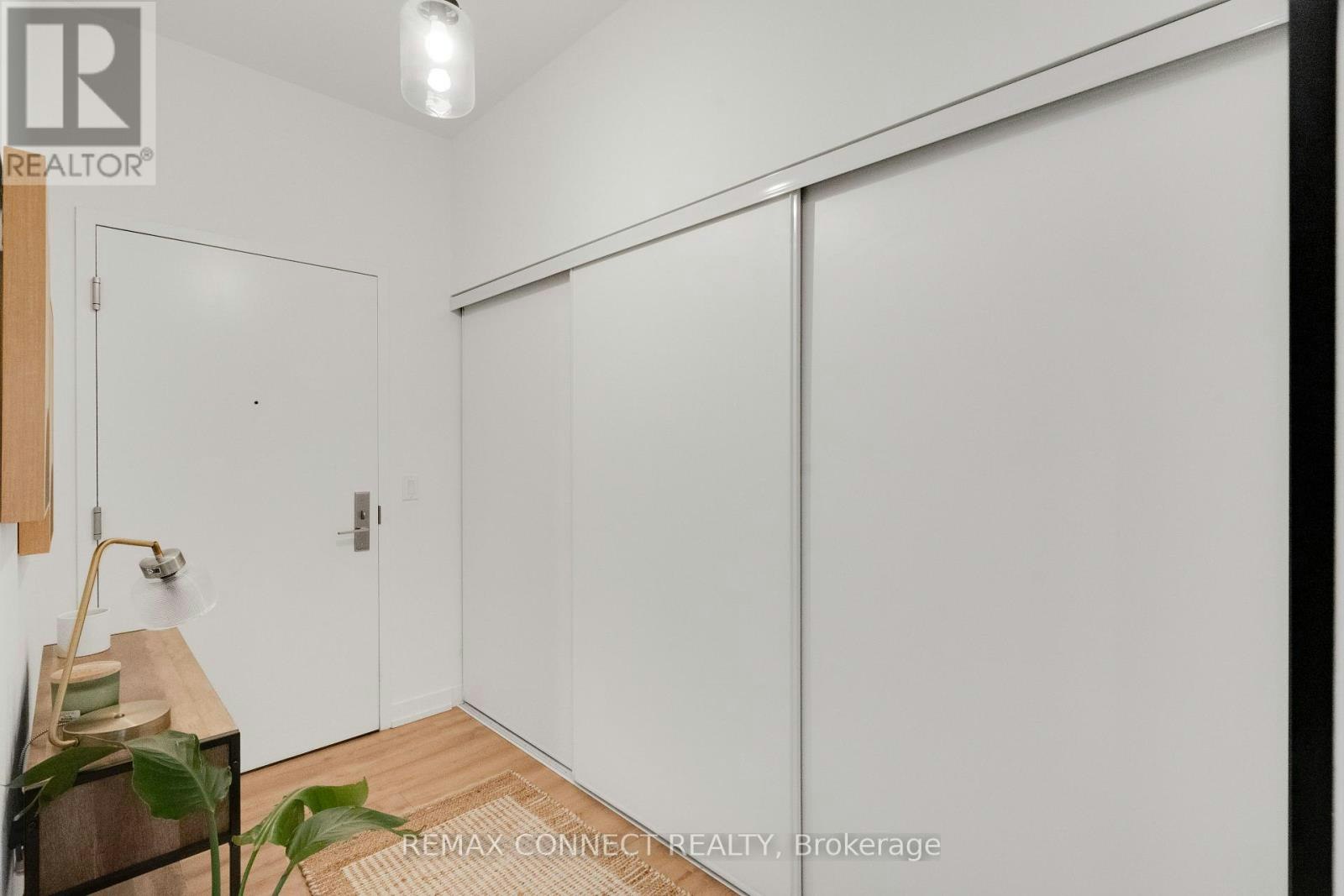 714-135 Liberty Street EAST, Toronto, ON, M6K 0G7 - 2