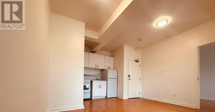 205-1 Triller Avenue, Toronto, ON, M6K 3B7 - 5