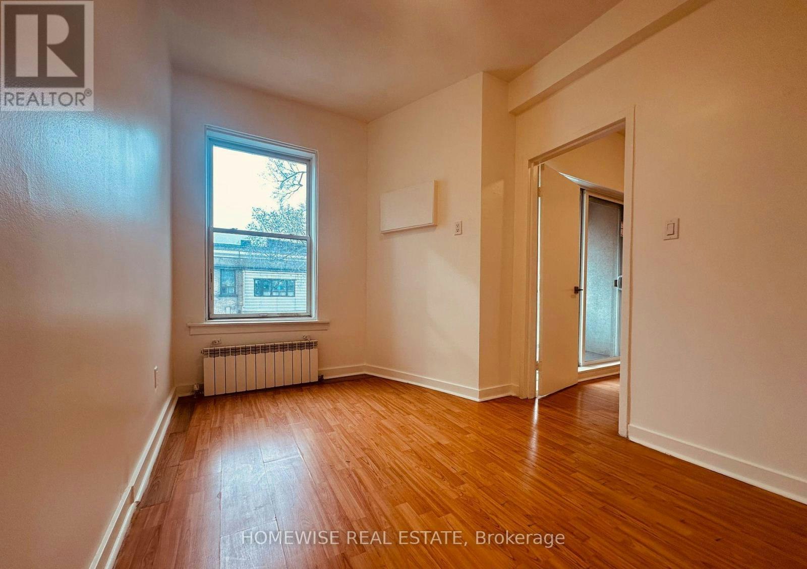 205-1 Triller Avenue, Toronto, ON, M6K 3B7 - 9