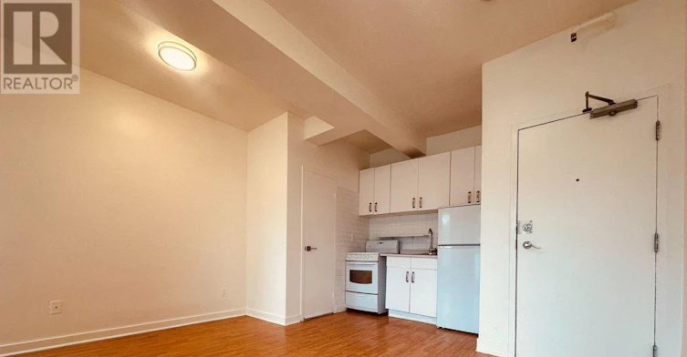 205-1 Triller Avenue, Toronto, ON, M6K 3B7 - 7