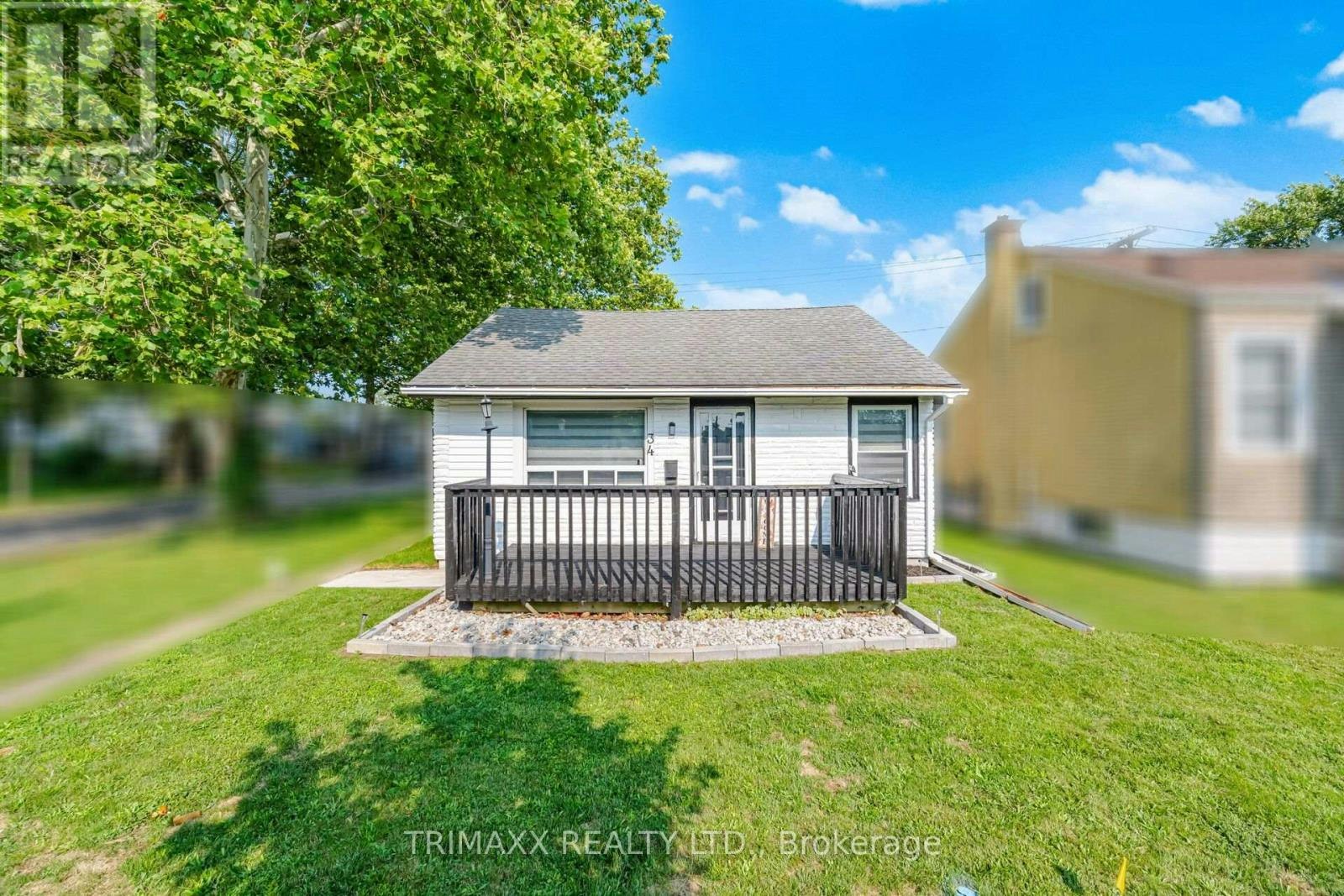 34 Dover Road, Welland, ON, L3B 2T9