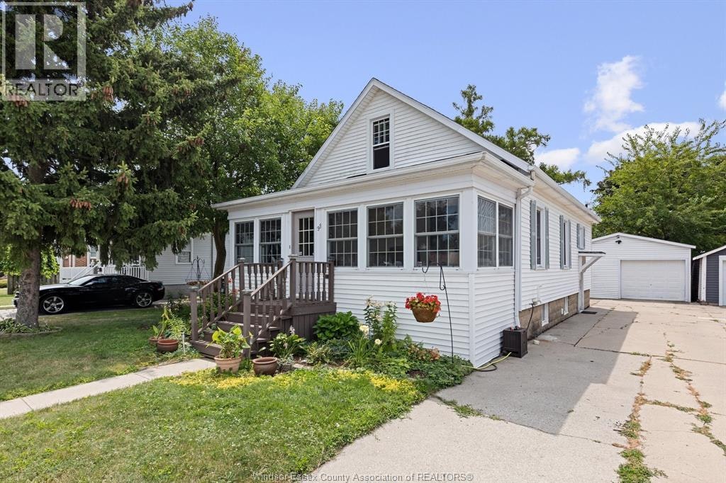 99 Mill Street East, Kingsville, ON, N9Y 1K8