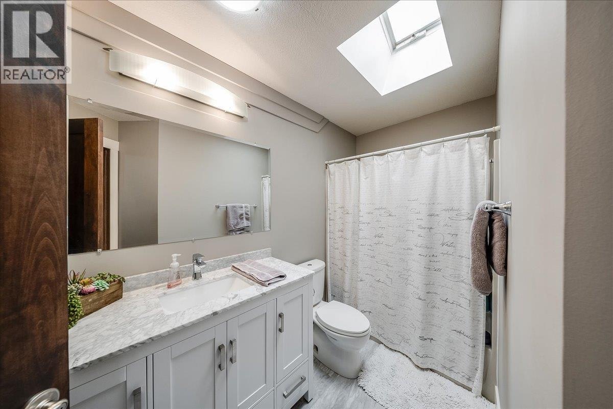 1021 Bridgeview Crescent, Castlegar, BC, V1N 4K9 - 29