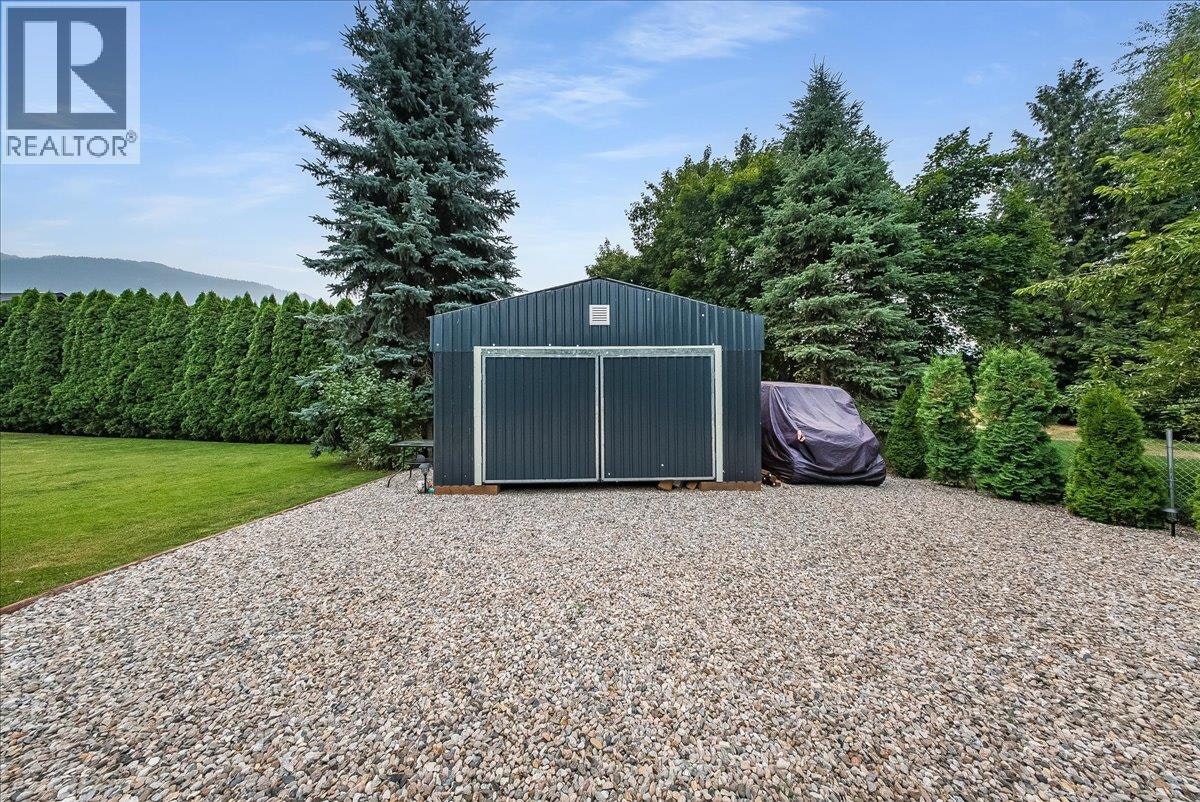 1021 Bridgeview Crescent, Castlegar, BC, V1N 4K9 - 76