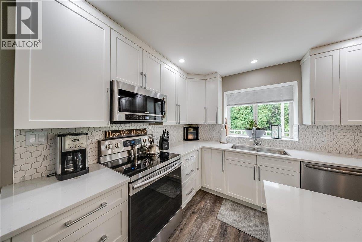 1021 Bridgeview Crescent - 5