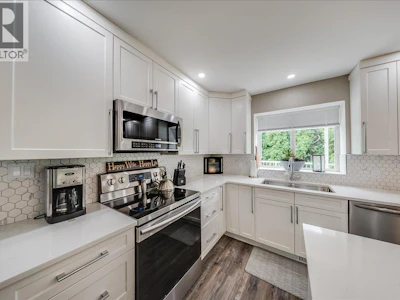 1021 Bridgeview Crescent - 5