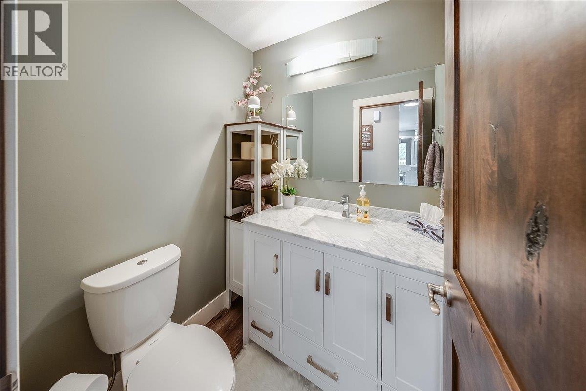 1021 Bridgeview Crescent, Castlegar, BC, V1N 4K9 - 14