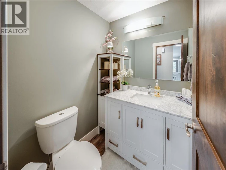 1021 Bridgeview Crescent, Castlegar, BC, V1N 4K9 - 14