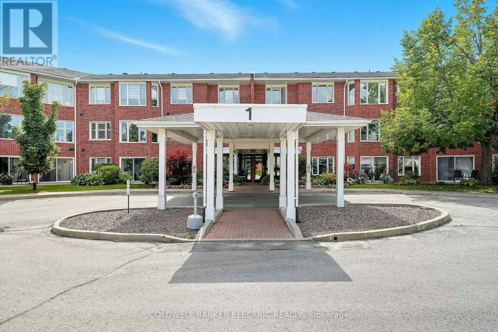 301-1 Heritage Way, Kawartha Lakes, ON, K9V 5P9
