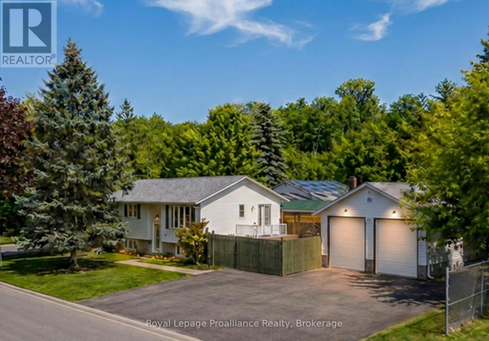115 Nicholas Street, Quinte West, ON, K8V 6E8