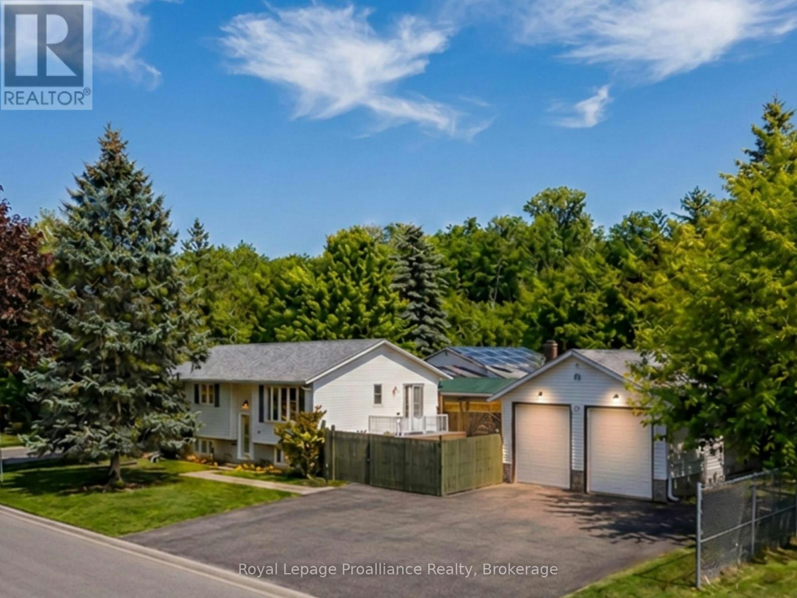 115 Nicholas Street, Quinte West, ON, K8V 6E8