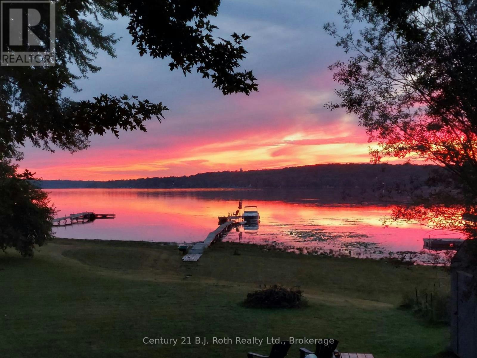 95 Maskinonge Road, Tay, ON, L0K 2A0