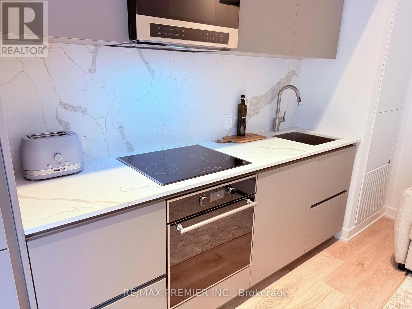 410S-110 Broadway Avenue, Toronto, ON, M4P 1V7 - 7