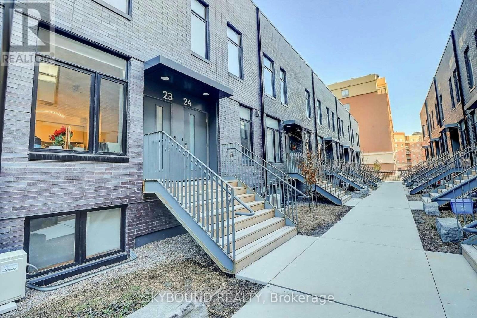 1-23 1720 Room Simcoe Street N, Oshawa, ON, L1G 0C3 - 2