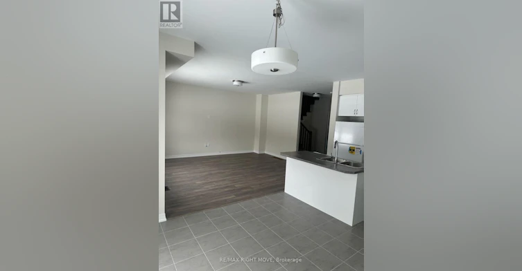 3022 Sandy Acres Avenue, Severn, ON, L3V 8P8 - 7