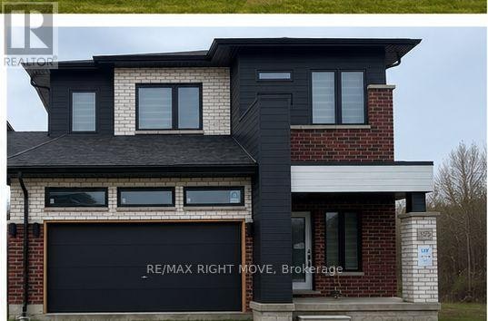 3022 Sandy Acres Avenue, Severn, ON, L3V 8P8