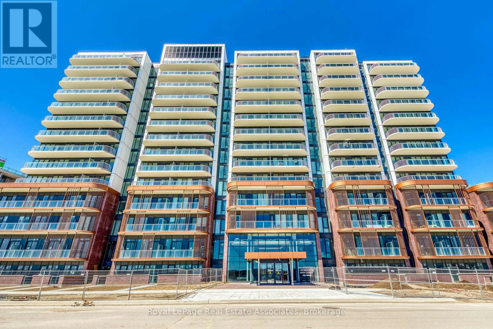 806-220 Missinnihe Way, Mississauga, ON, L5H 0A9 - 31