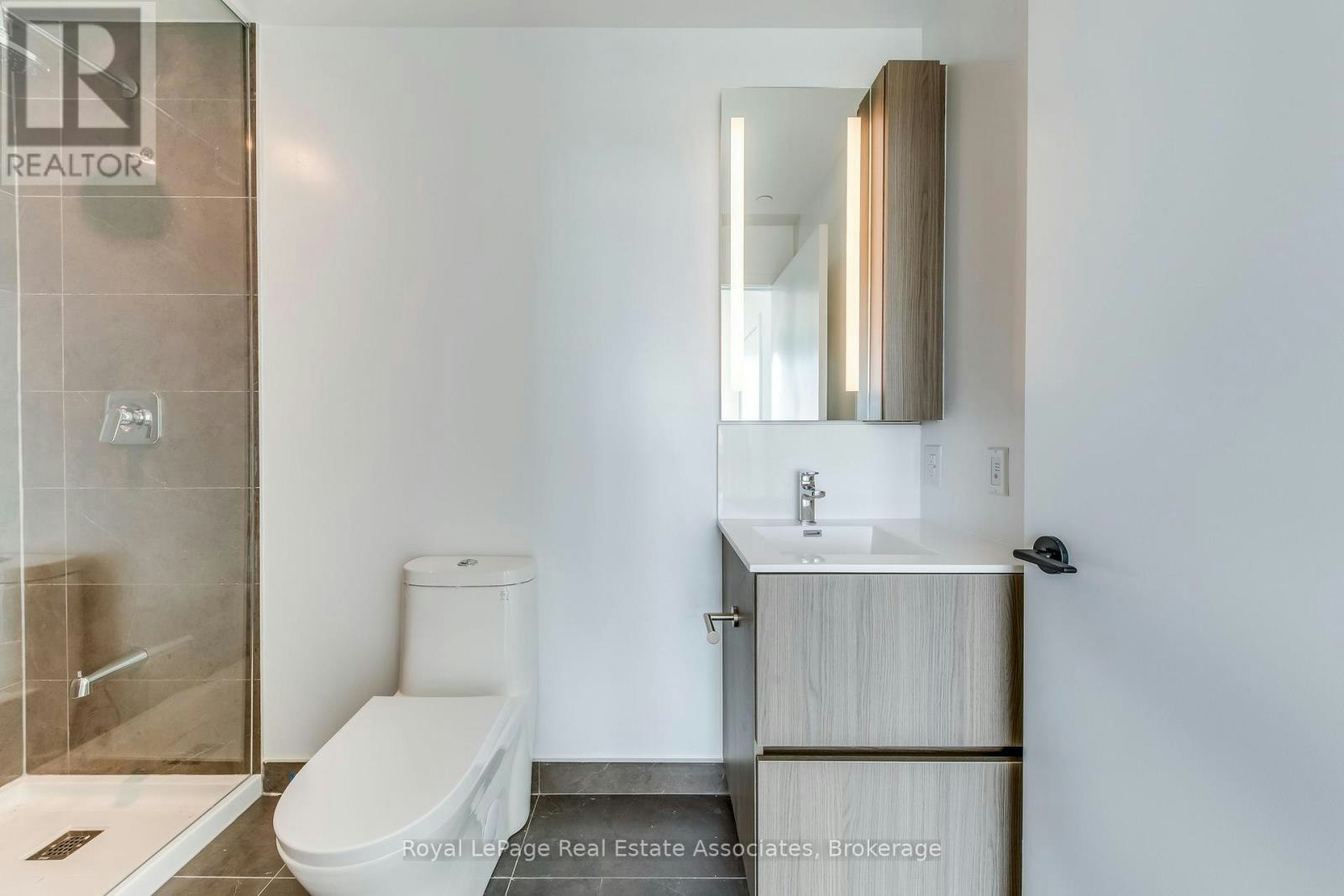 806-220 Missinnihe Way, Mississauga, ON, L5H 0A9 - 16