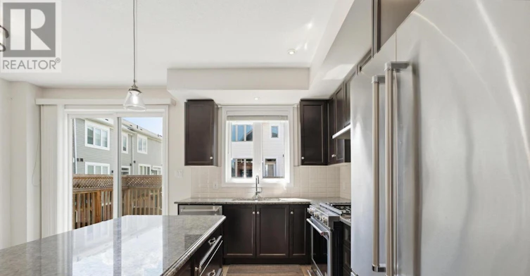 14 Snowberry Lane, Hamilton, ON, L8K 0A4 - 9