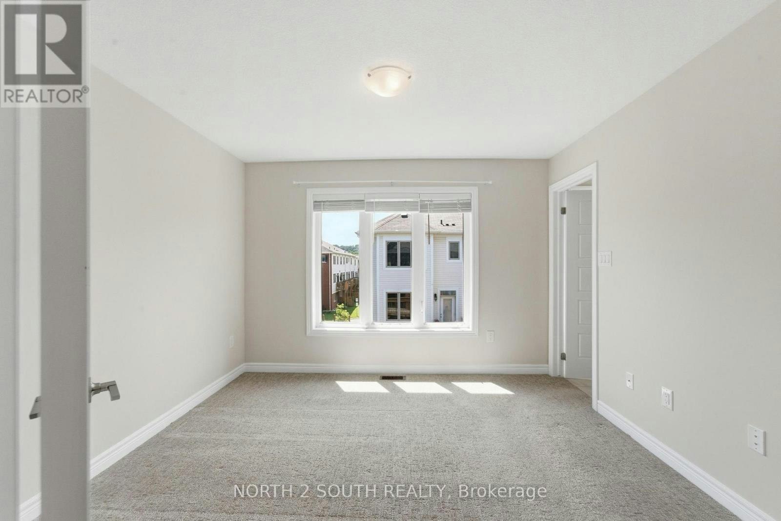 14 Snowberry Lane, Hamilton, ON, L8K 0A4 - 12