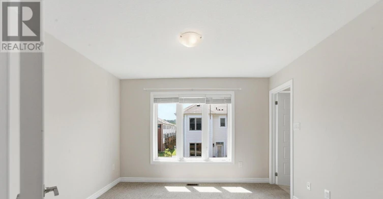 14 Snowberry Lane, Hamilton, ON, L8K 0A4 - 12